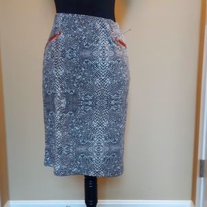 NWOT Alfani snake print knit size 10 skirt orange zipper accent